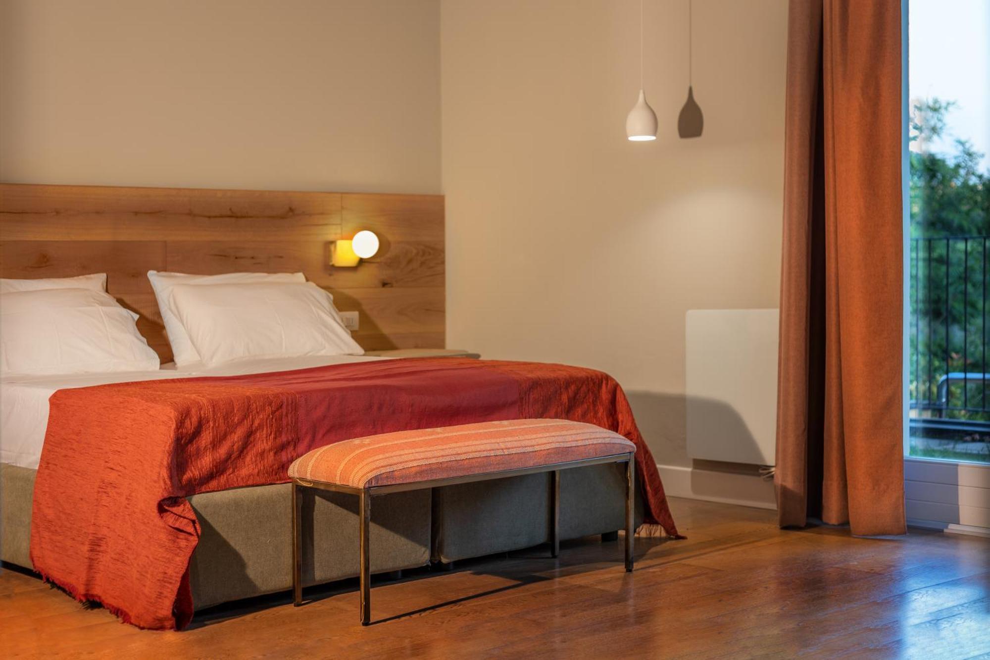 Fortunago Luce Boutique Hotel מראה חיצוני תמונה